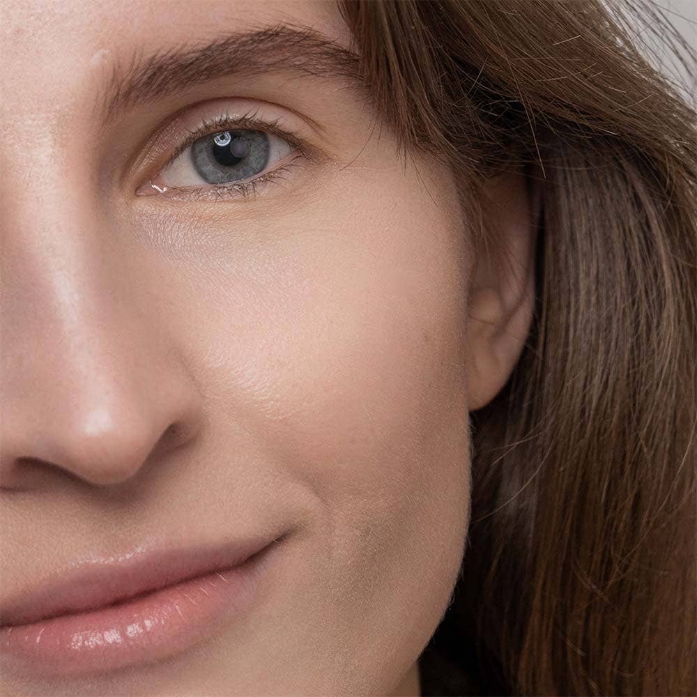 Hyaluronic Anti-Pollution CC Cream SPF 15 Beige - Image 4