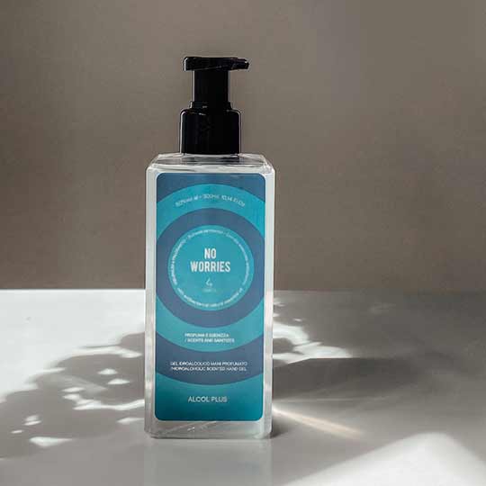 No Worries Hand Sanitizer Neroli & Palosanto 300 ml - Image 4